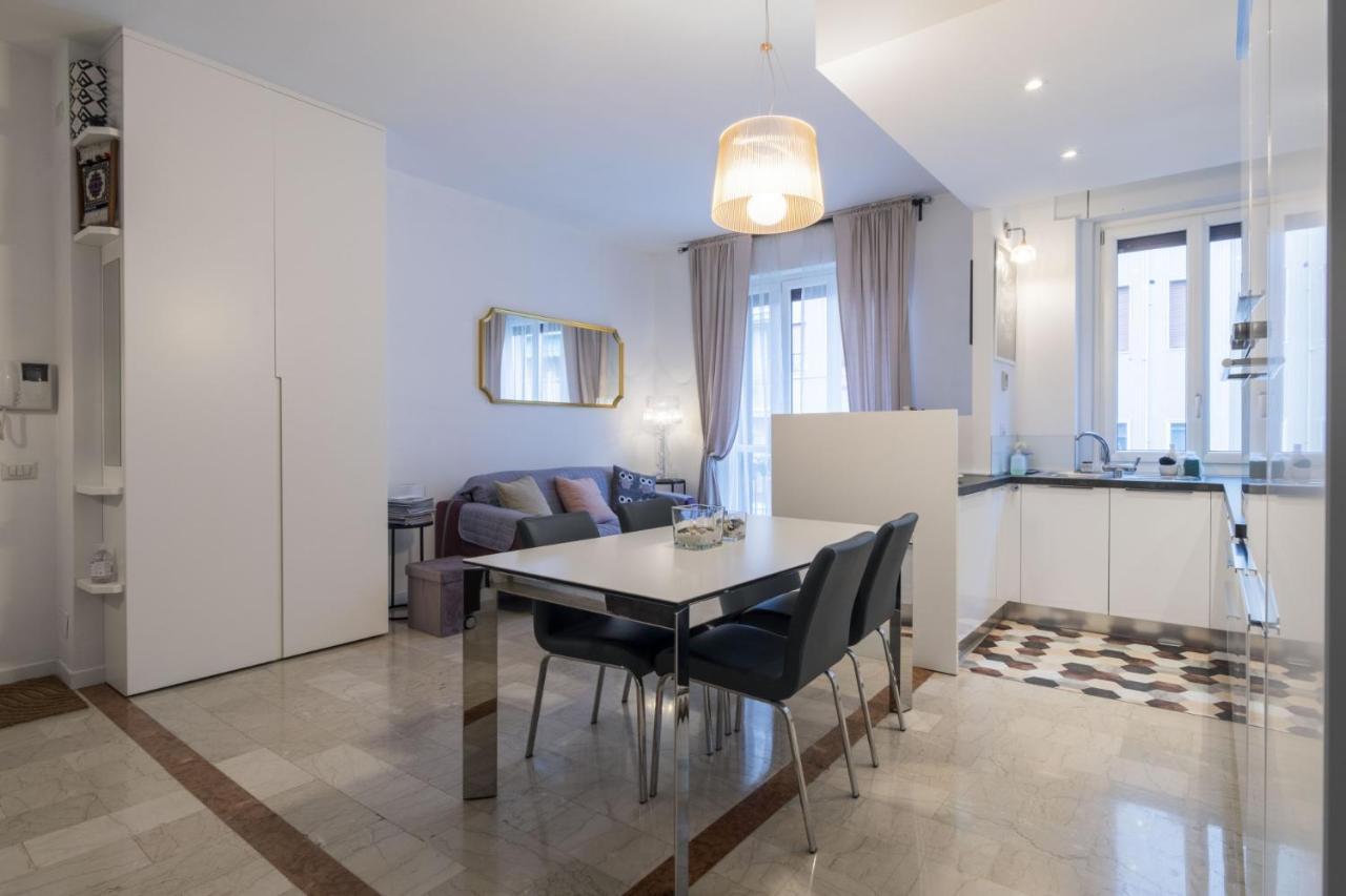 Appartamento Easylife - Elegante E Chic Dimora Con Balcone Milano